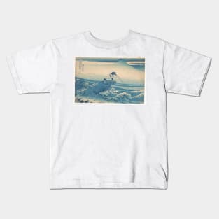 Old japanese painting sea wave Kids T-Shirt